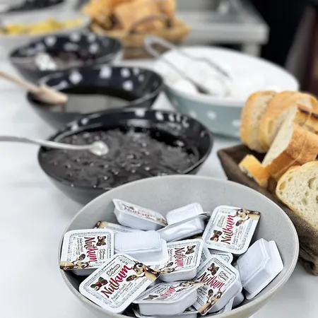 Blue Marina & Hotel 3*