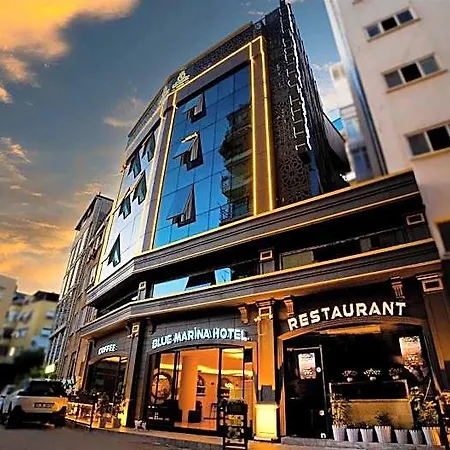 Hotel Blue Marina &
