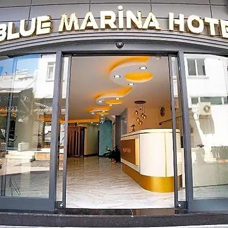 Hotel Blue Marina & 3*